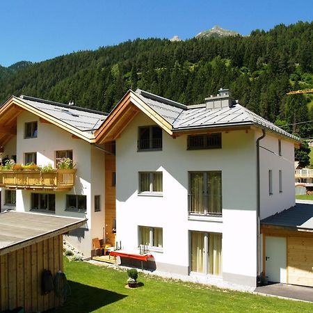Ferienhaus Gundi Петтной-ам-Арльберг Екстер'єр фото