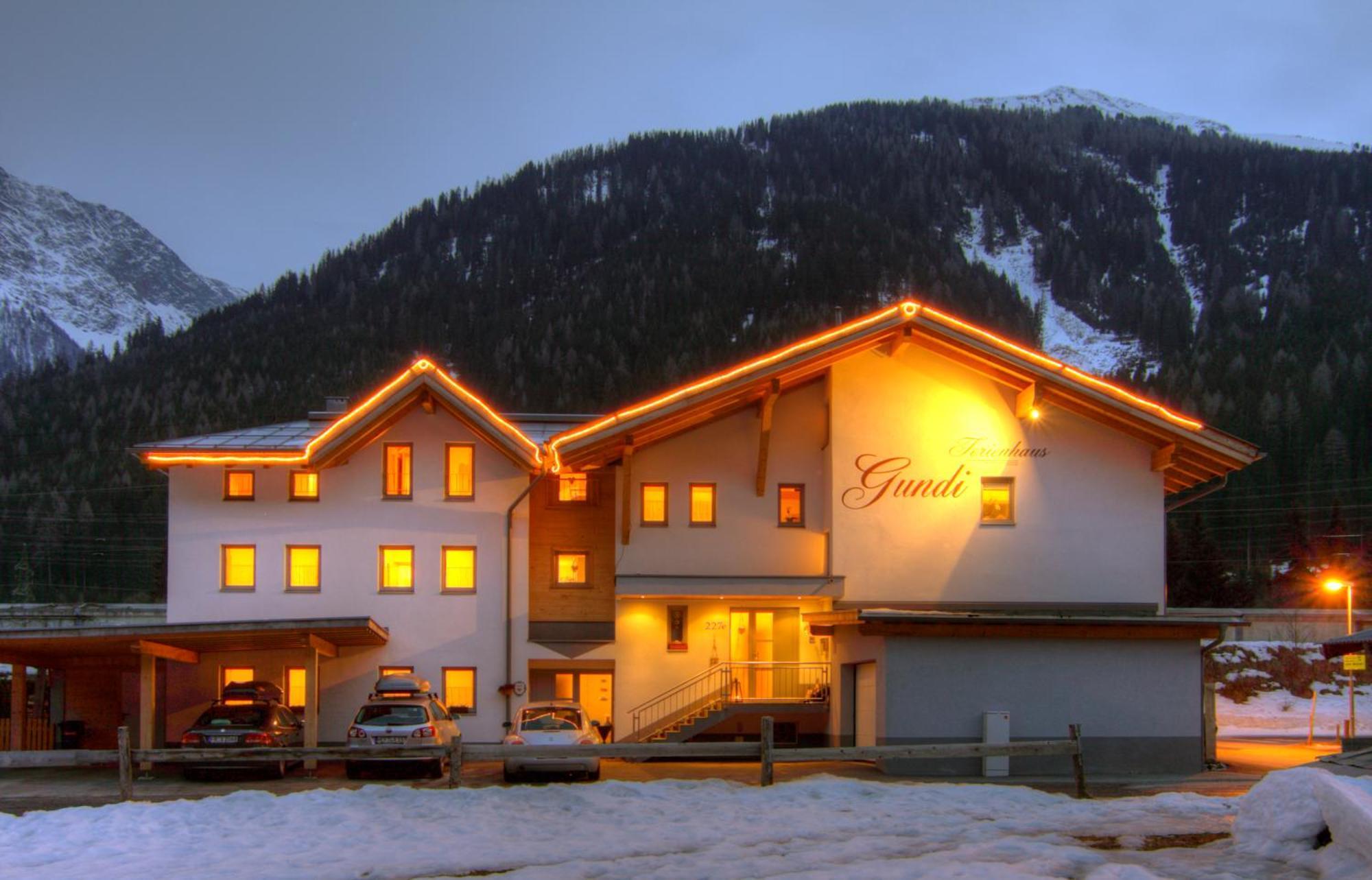 Ferienhaus Gundi Петтной-ам-Арльберг Екстер'єр фото